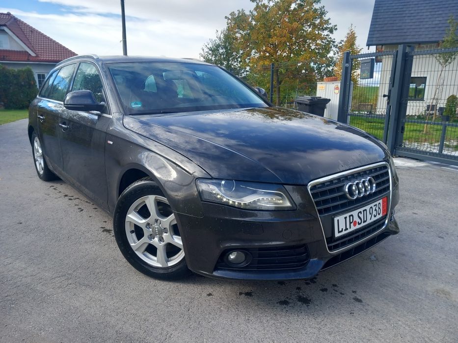 Audi A4 b8 Avant S-line 1.8TFSI 160PS 6b Ledy Bixenon Klimatronik Alu
