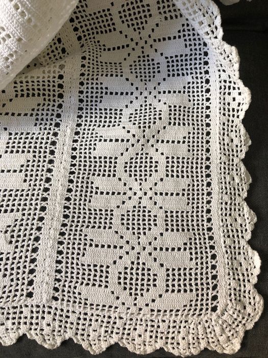 Colchas brancas em Crochet