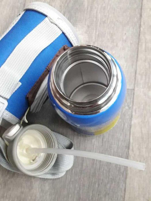 Дитячий термос для напоїв з трубочкою сталевий з чохлом 0,5л