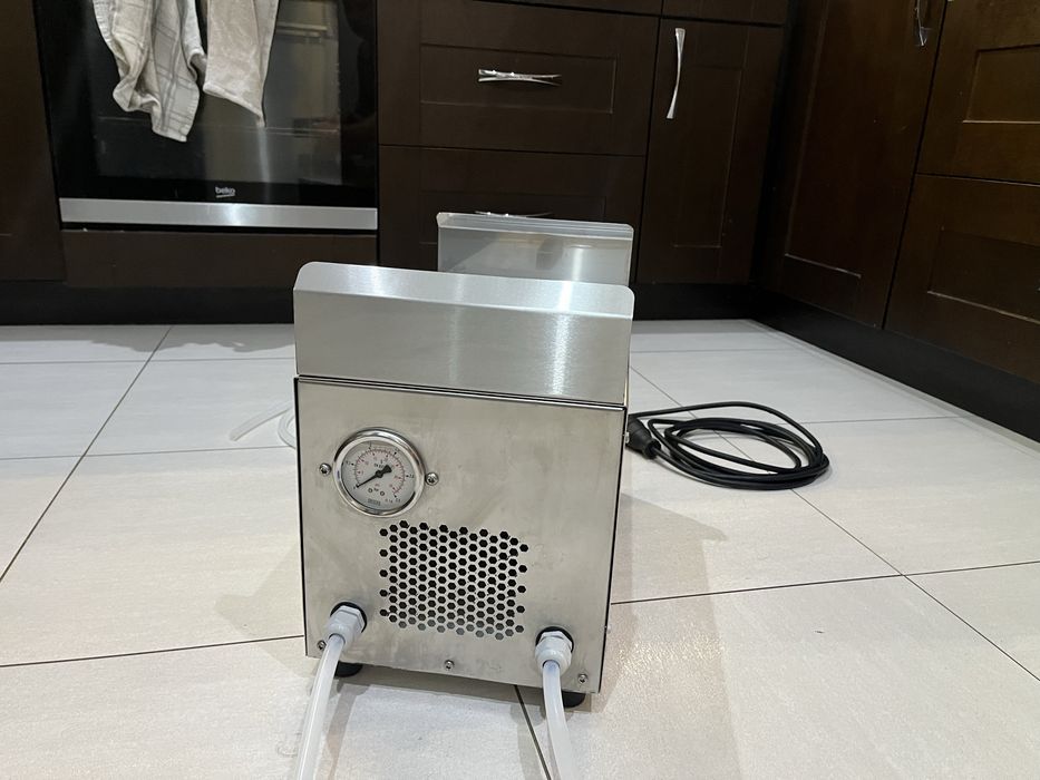 Nastrzykiwarka do miesa