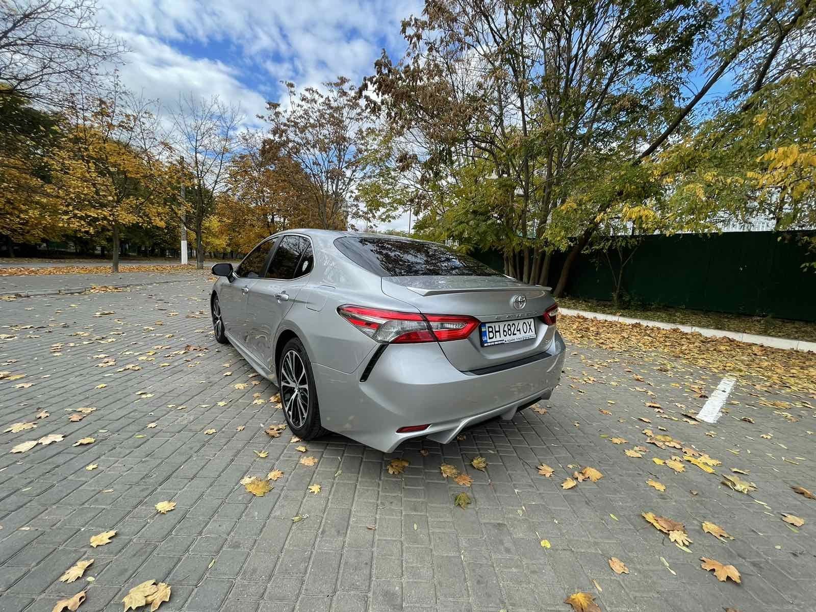 Toyota Camry SE 2018