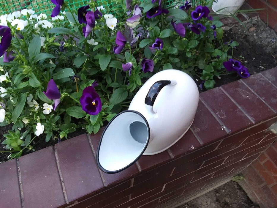 Kaczka z PRL oryginalny pojemnik na niedopałki papierosy popielniczka