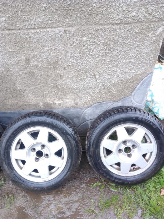 Продам титани різні