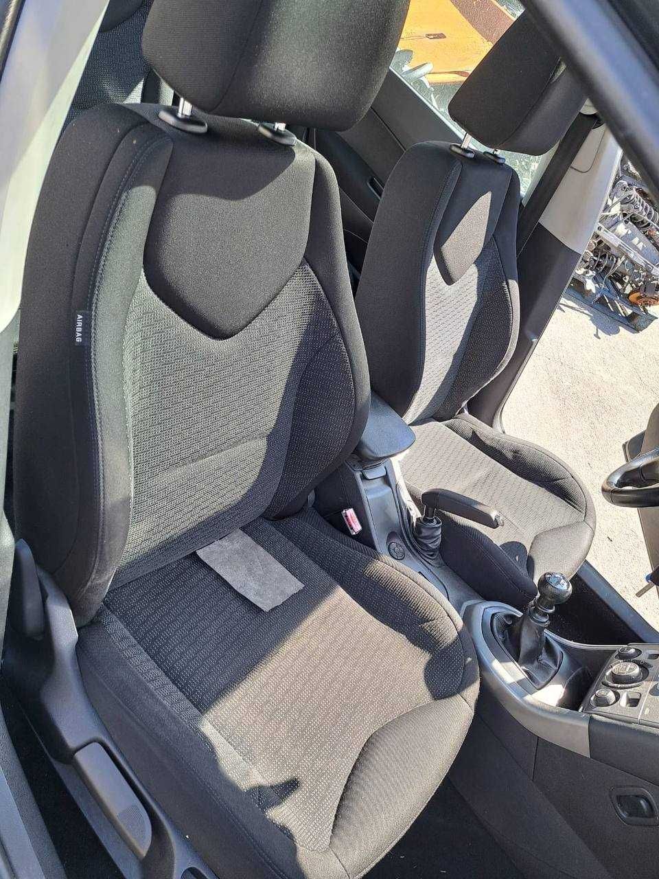 Розборка, шрот, запчастини Peugeot 308 SW 1.6 HDi