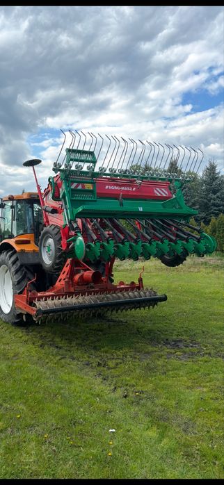 Sprzedam zestaw uprawowo siewny 2,5m