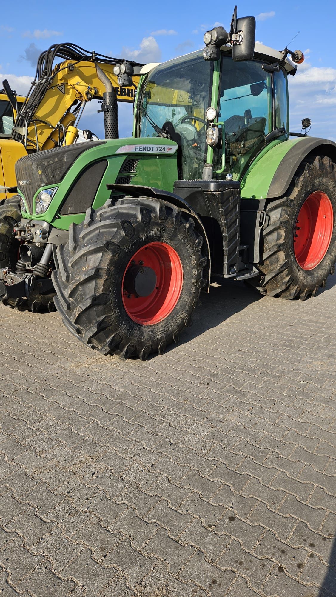 Fendt 724 Profi Plus