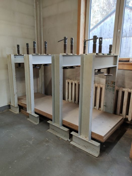 Prasa stolarska śrubowa