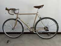 Bobbin Scout Pale Gold