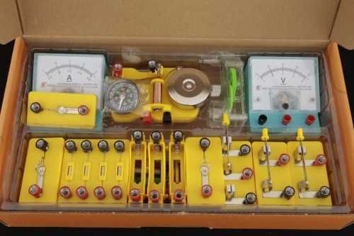 Jogo de eletricidade e magnetismo
