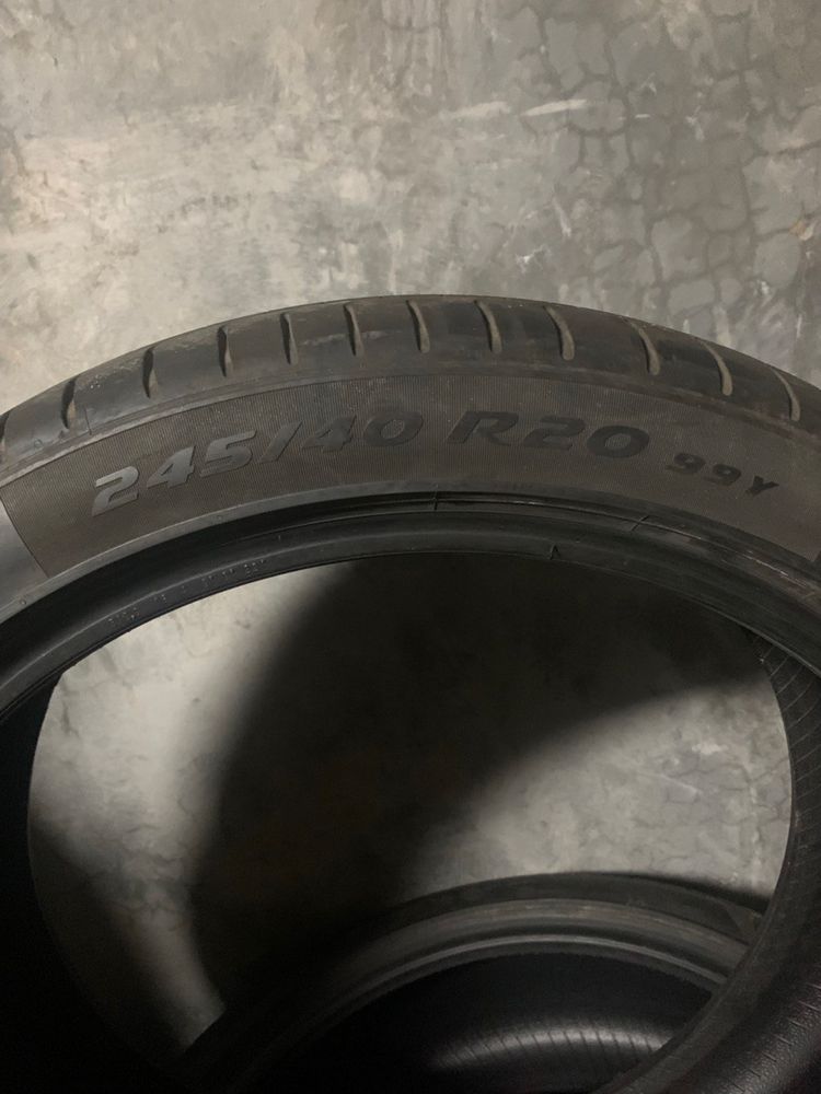 Продам шины Пирелли r20