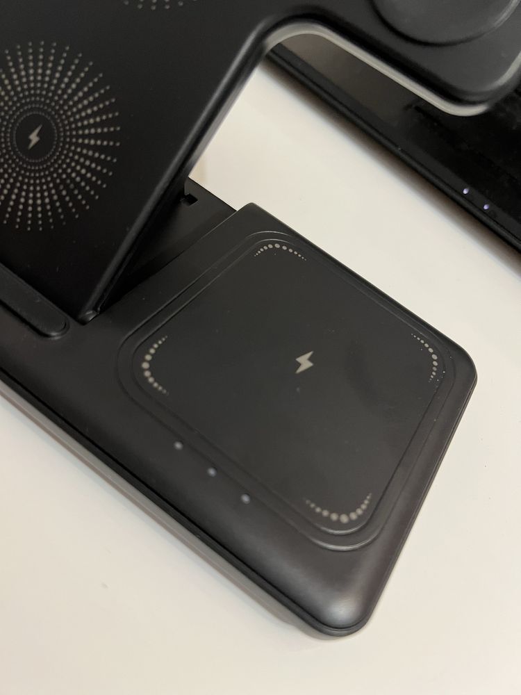 Ładowarka bezprzewodowa do Apple 3w1 !