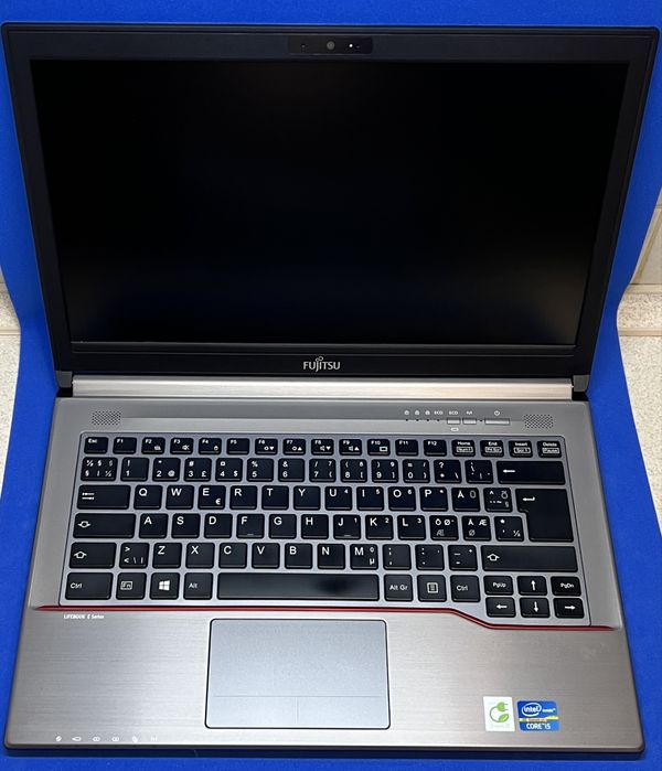 Продам  ноутбук Fujitsu LifeBook E743 — i5-3340M / 8 ГБ / 256 ГБ SSD
