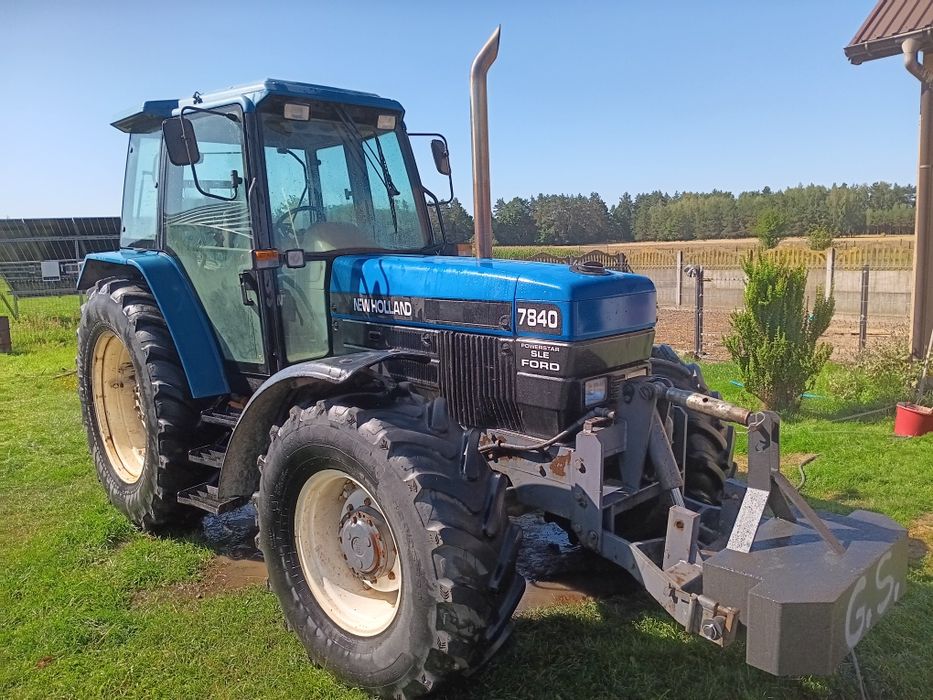 New Holland Ford 7840
