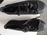 Nowe czarne trampki kolor czarny wkładka 25 cm roz. 38