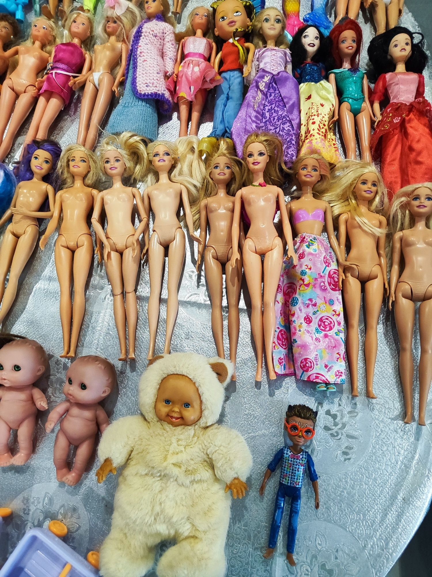 Кукли, лялечки, барбі, Скипер, беренжер, русалочки, симба