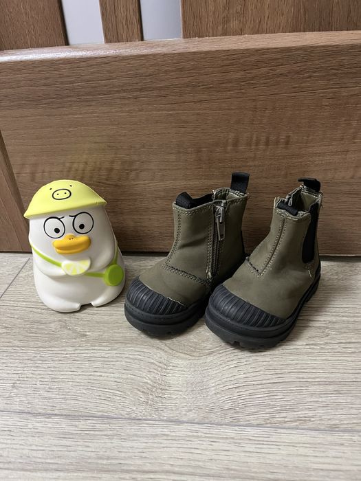 Сапожки дитячі H&M 18/19