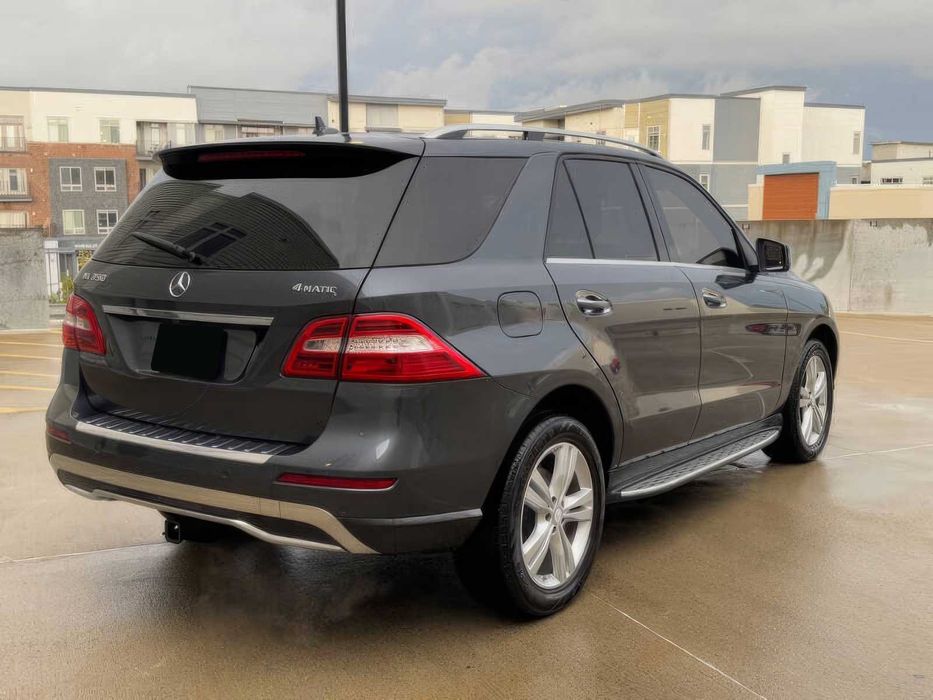 Mercedes-Benz M-Class ML 350 4MATIC      2013