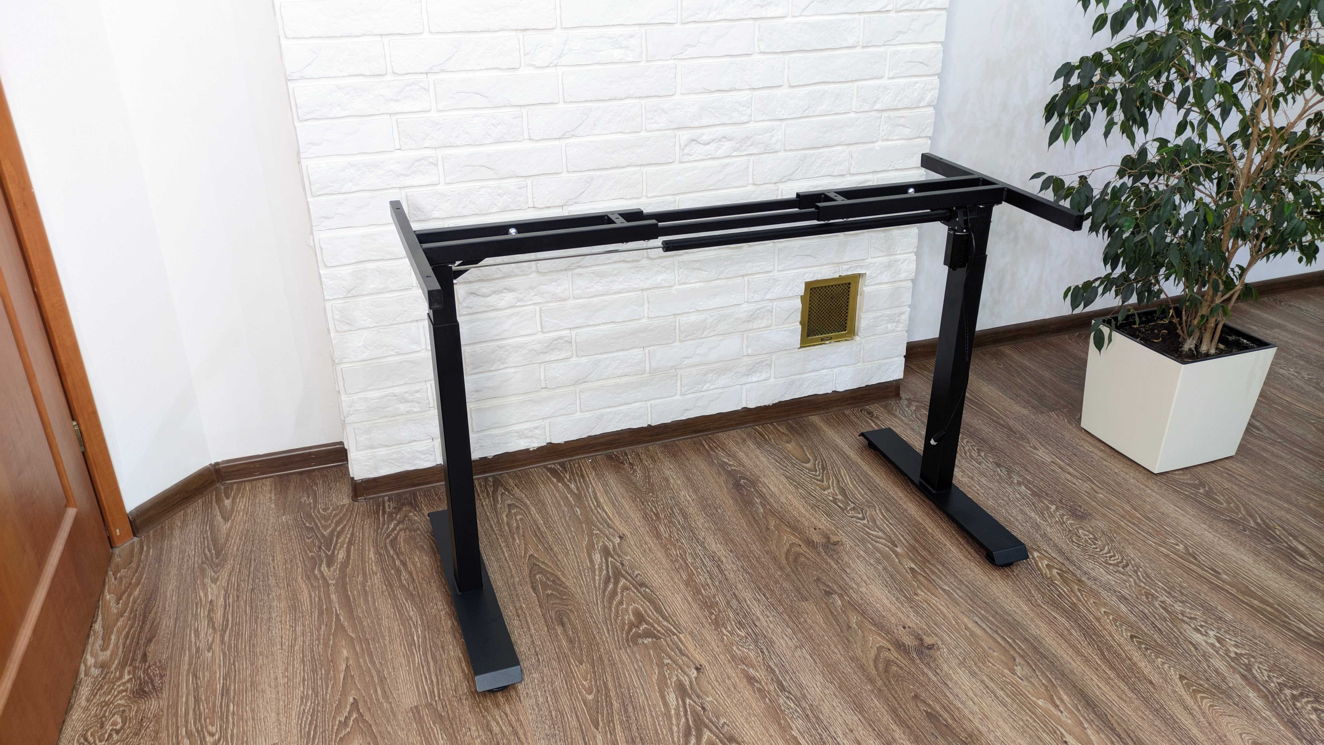 Stelaż do biurka regulowany z elektryczną regulacją wysokości 72-120cm