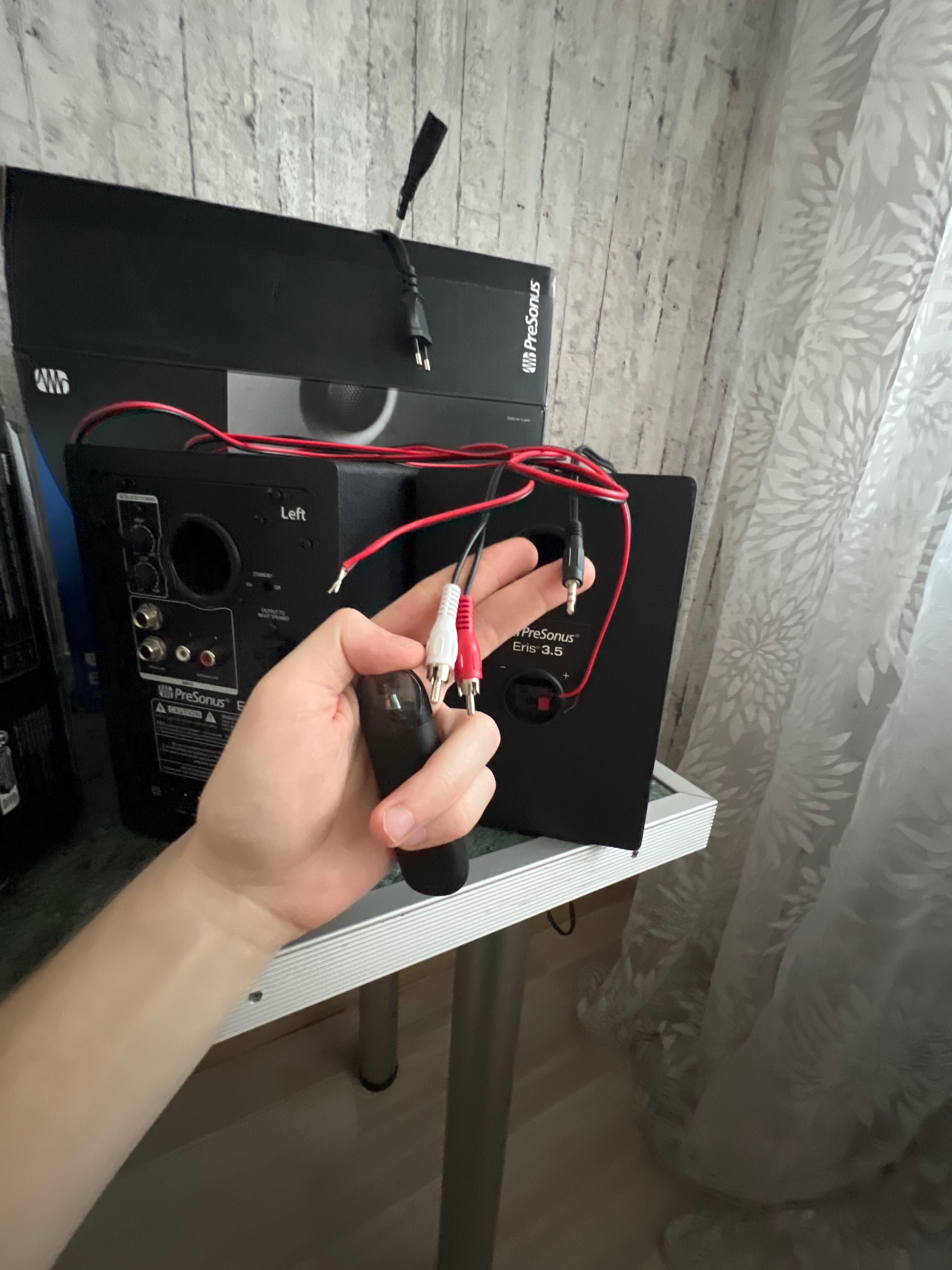 Студийные мониторы