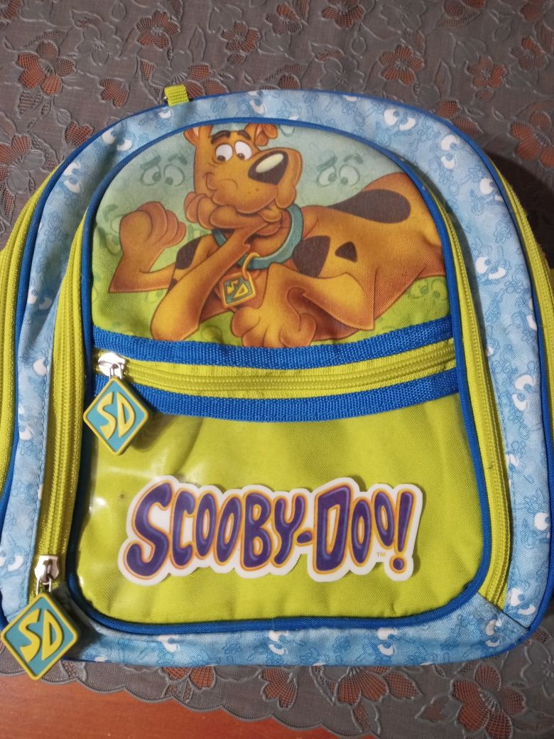 Teczka Batman, plecaczek scooby-doo gratis śniadaniówka dla chłopca