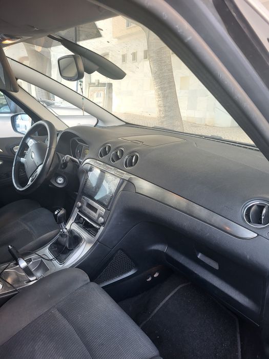 Vende-se Carrinha Ford S-Max