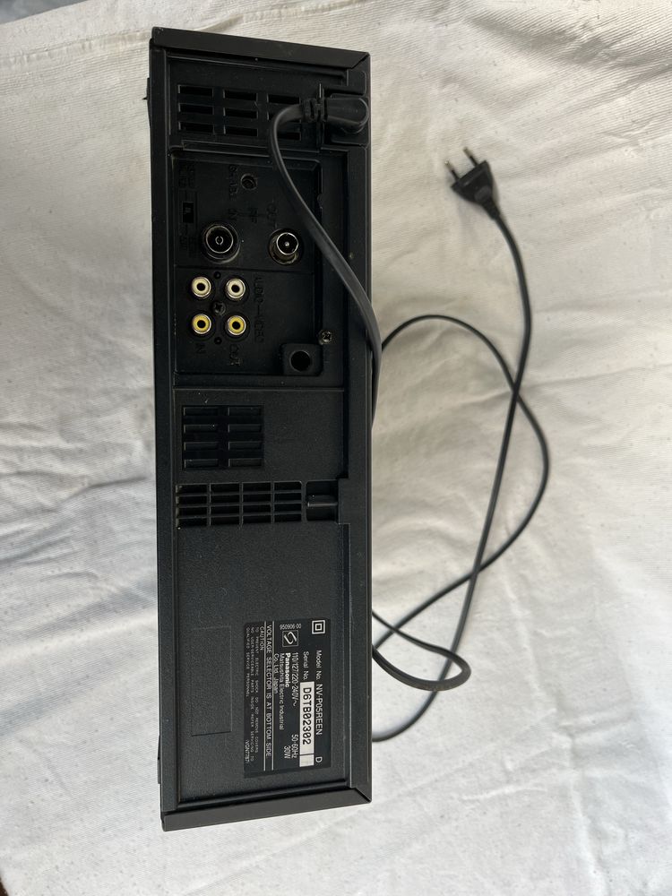 Відеомагнітофон Panasonic NV-P405R