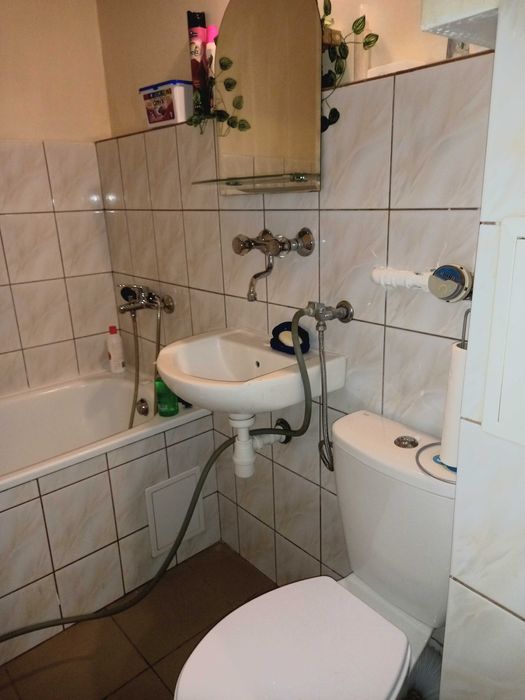 Do wynajęcia kawalerka po kapitalnym romoncie.