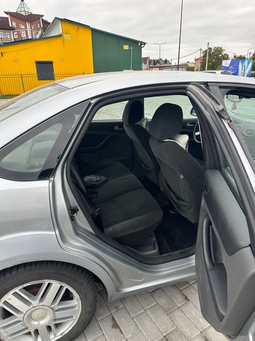 Продам Ford focus