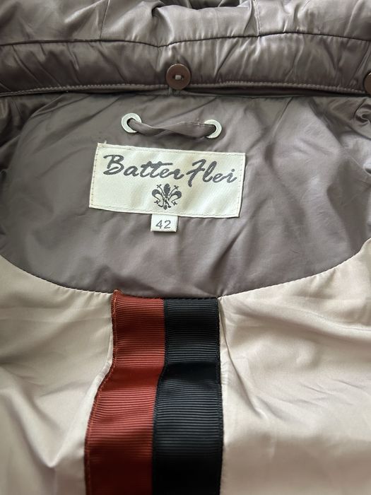 Продам куртку зимову жіночу, розмір 42-44, евро розмір 38