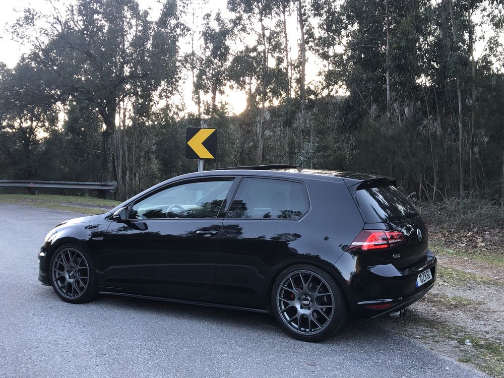 Golf 7 GTD muito bem estimado