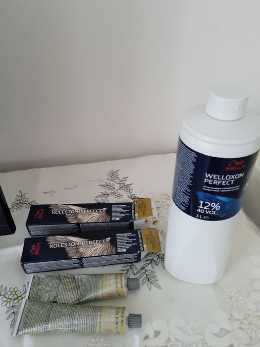 Продам фарбу для волосся Wella Koleston 12/89