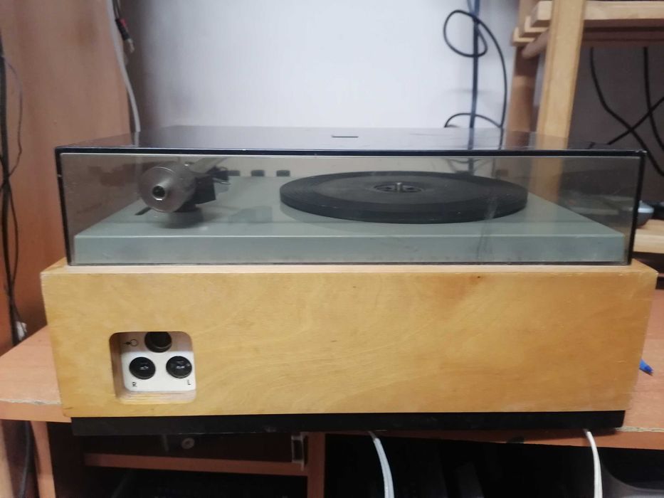 Gramofon RFT Perfekt 506