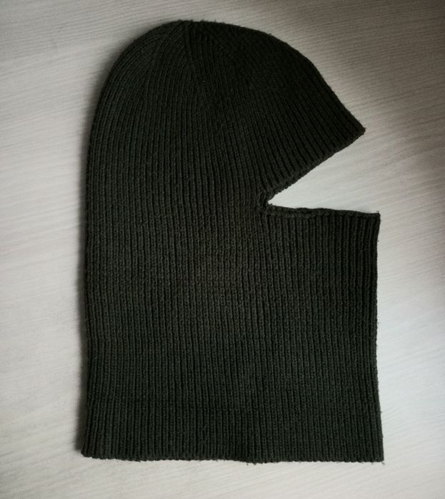 Продам теплу,зимню балаклаву