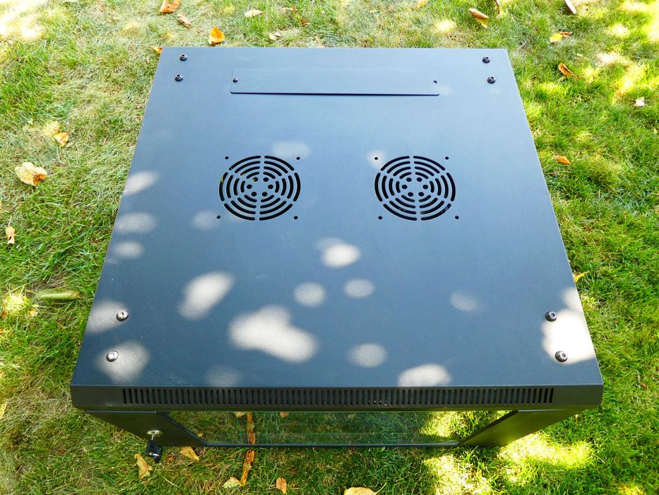 Wisząca szafa rack serwerowa 19" 60x60x38