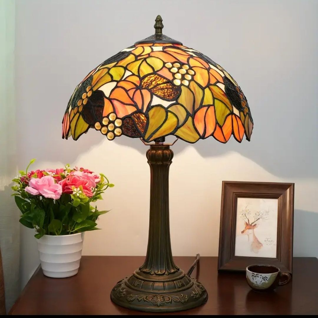 Lampa witrażowa styl Tiffany