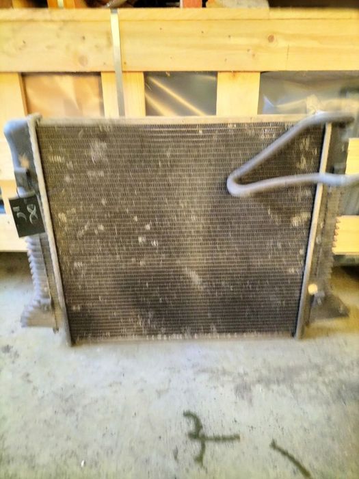 BEHR-HELLA CHŁODNICA SILNIKA BEHR HELLA 9735000803