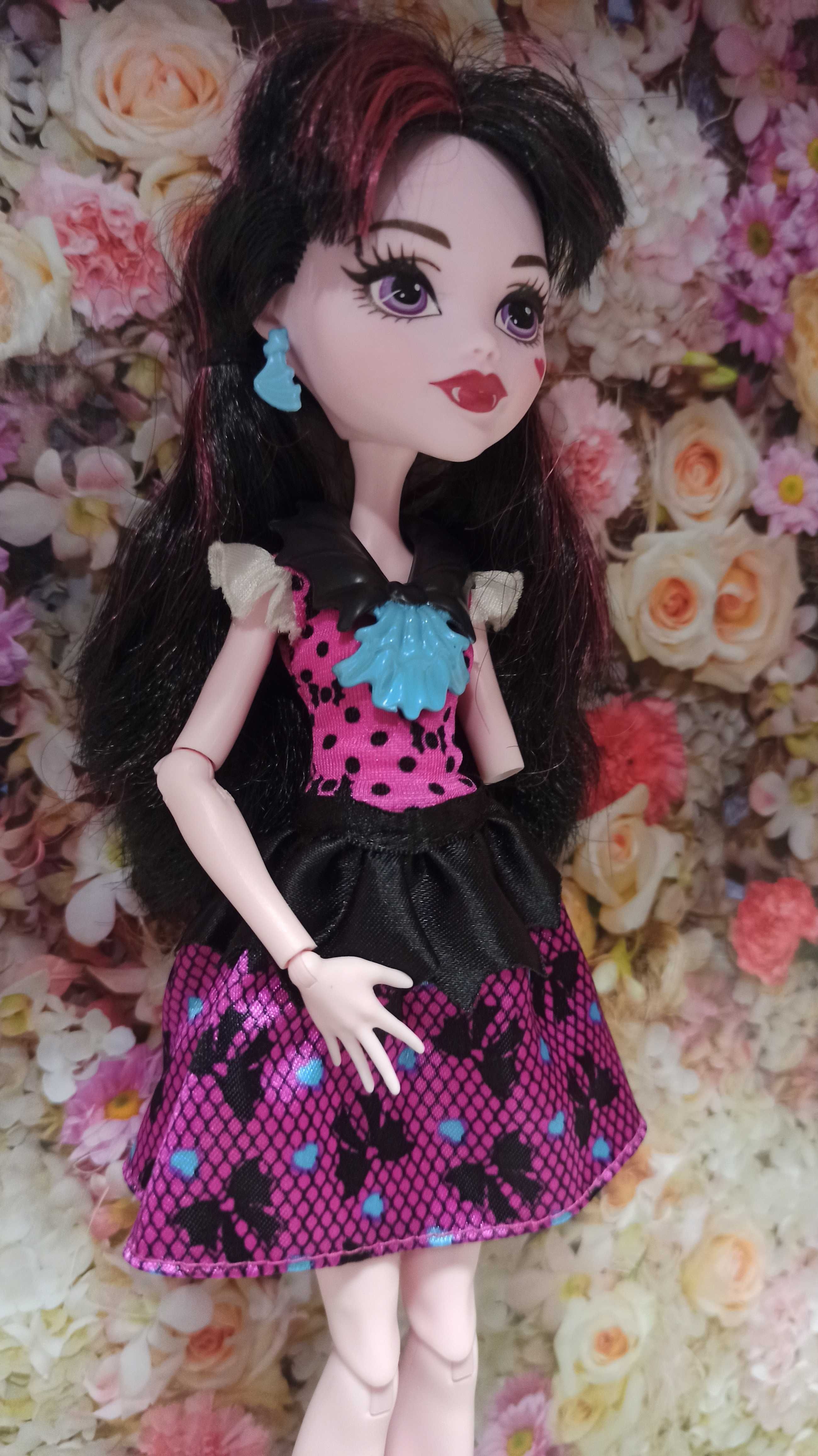 draculaura monster high lalka