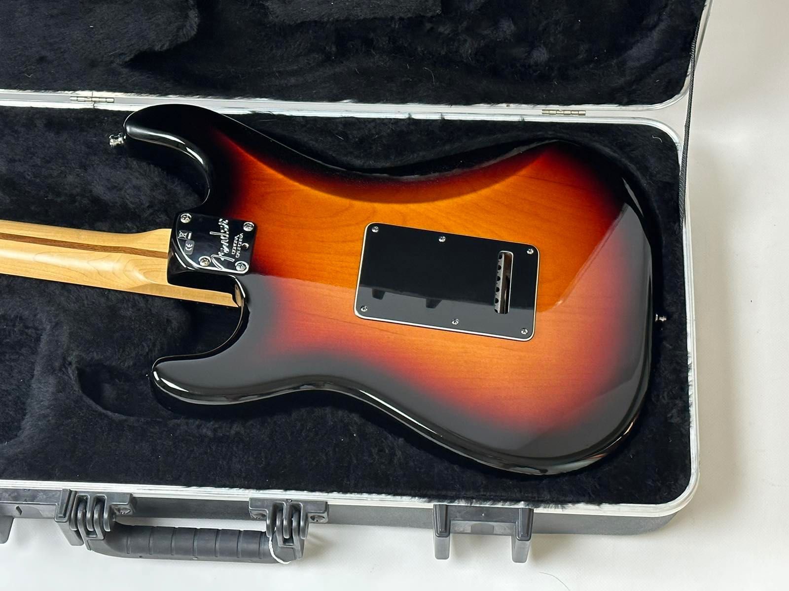 Акція! Fender American Deluxe Stratocaster (EMG David Gilmour, 1490$)