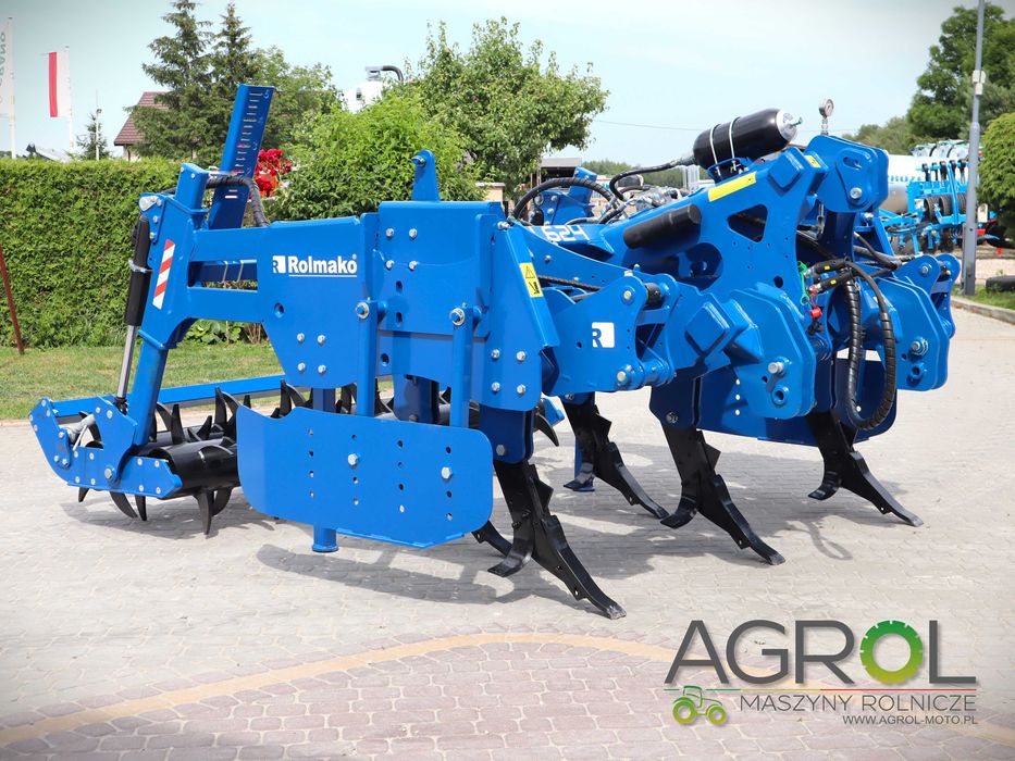 Pług dłutowy RIPPER Głębosz bezorkowy wał kolczasty podwójny Rolmako