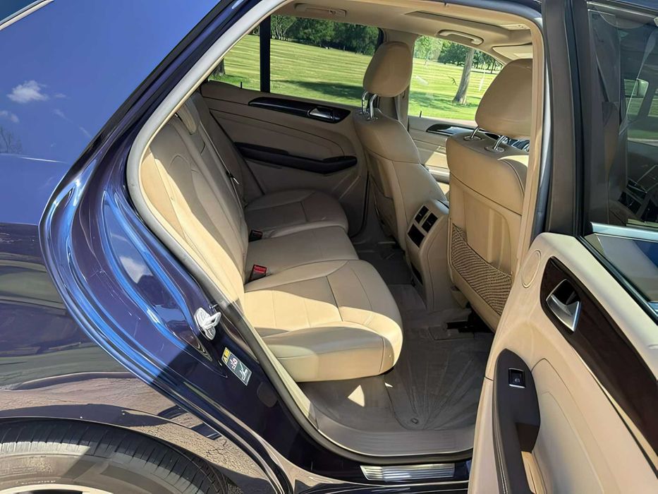 Mercedes-Benz ML350      2015