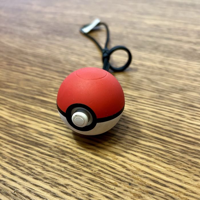 Poke Ball Plus Nintendo Switch
