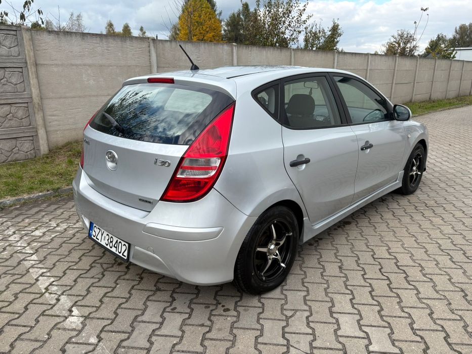 Hyundai i30 2011r nowy rozrząd i sprzęgło 2x koła