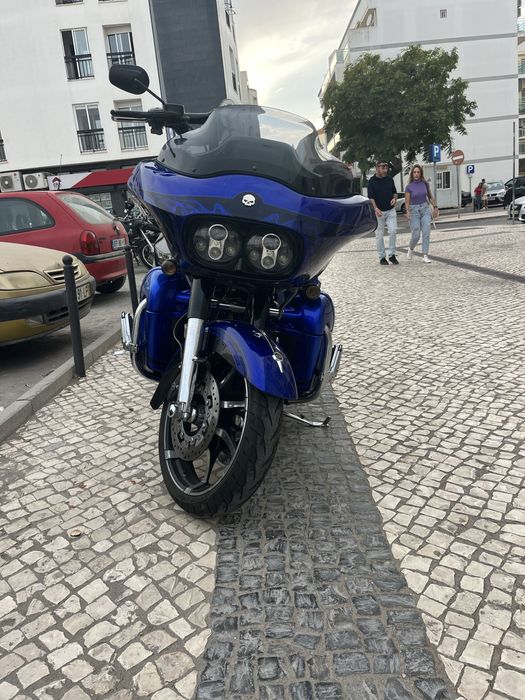 Harley Davidson Road Glide CVO