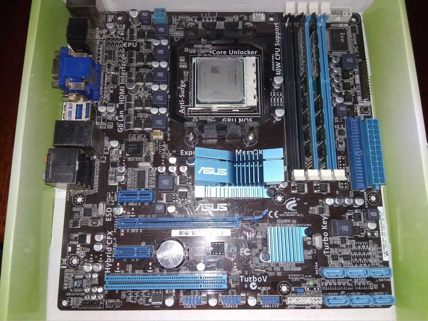 материнка ASUS M4A88T-M/USB3