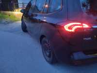 Opel Zafira Sprzedam rodzinny bezpieczny samochód