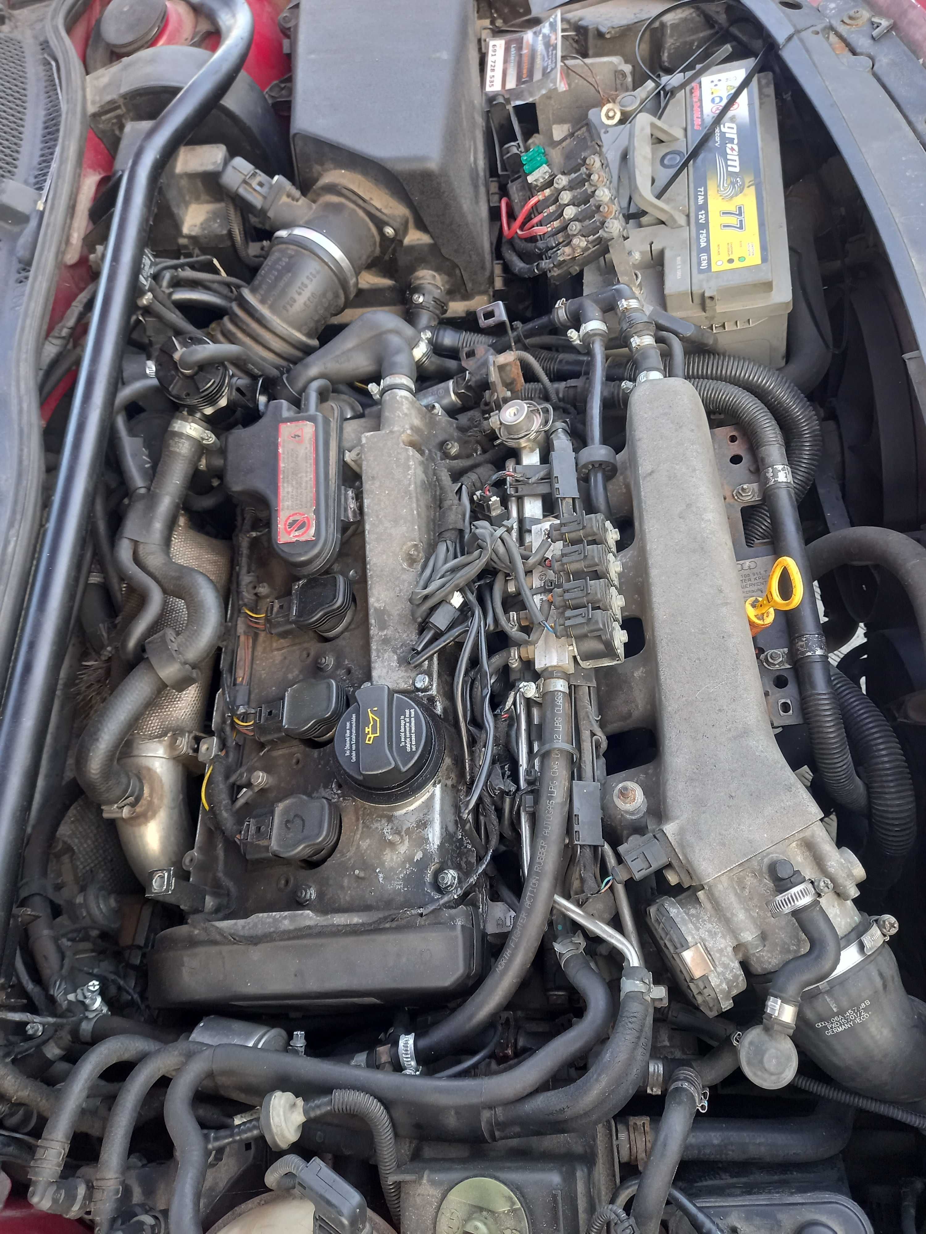 Audi TT 8N na Części 1.8T AUQ  Manual Półskóra Europa Czerwony