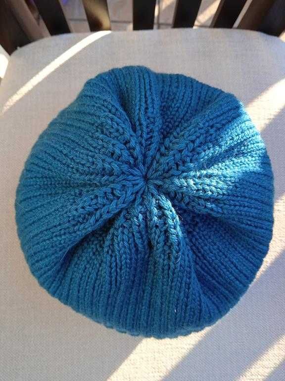 czapka z wełny Merino 100% turkusowo niebieska okazja