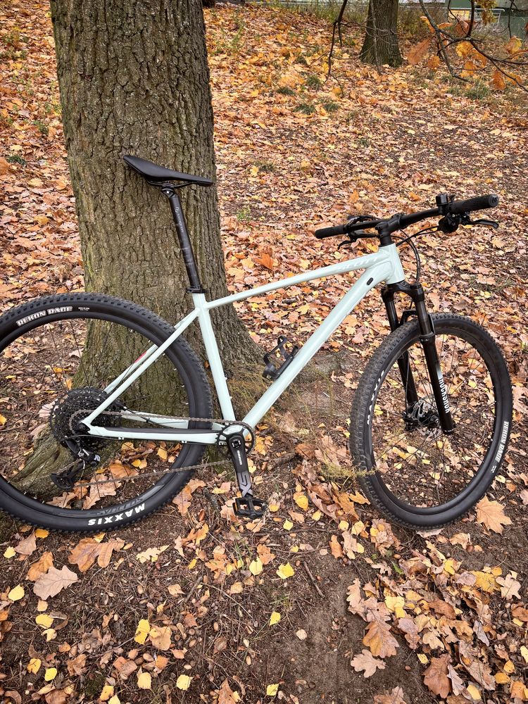 Scott contenssa scale 940