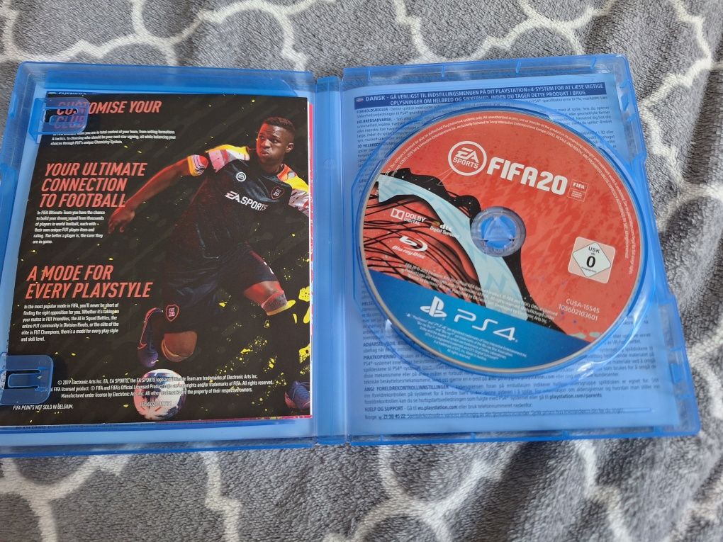 Gra ..Fifa 20.. PS4