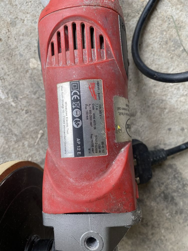 Polerka milwaukee AP 12 E